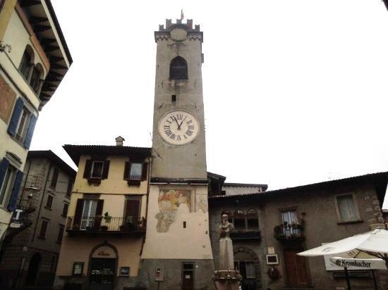 Torre civica